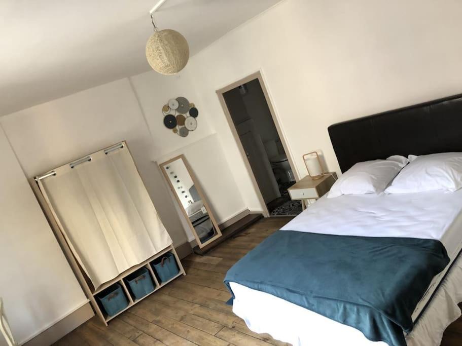 Tulle : Superbe Appartement Quartier Historique Luaran gambar